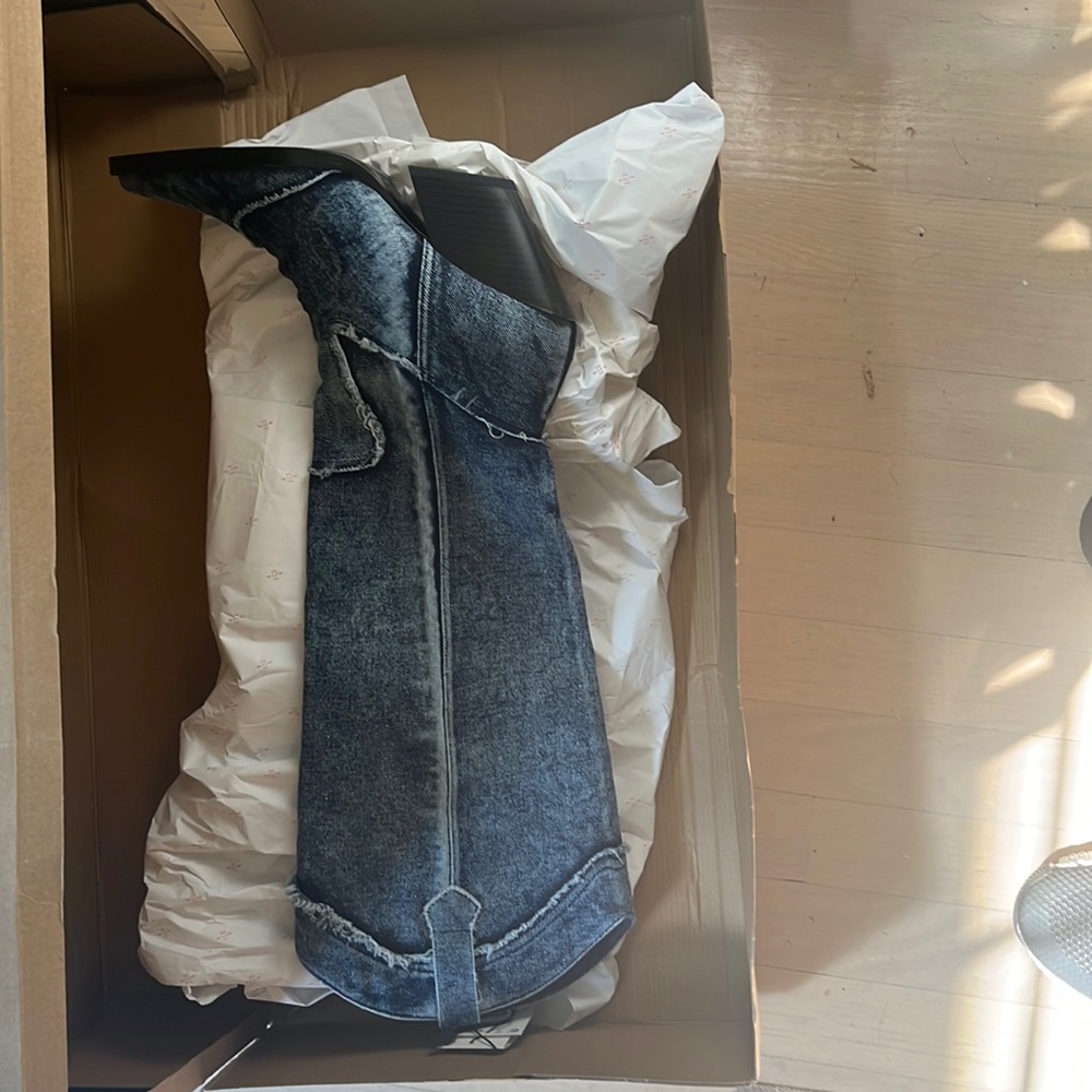 New Zara denim western style boots